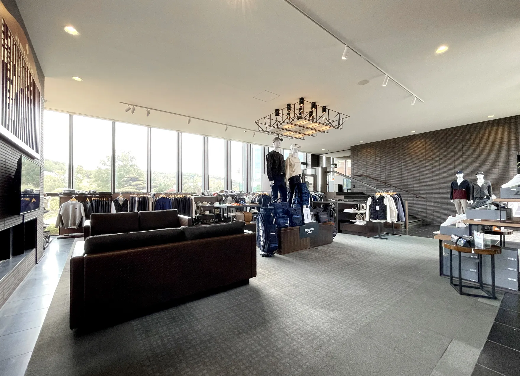 プロショップ内観